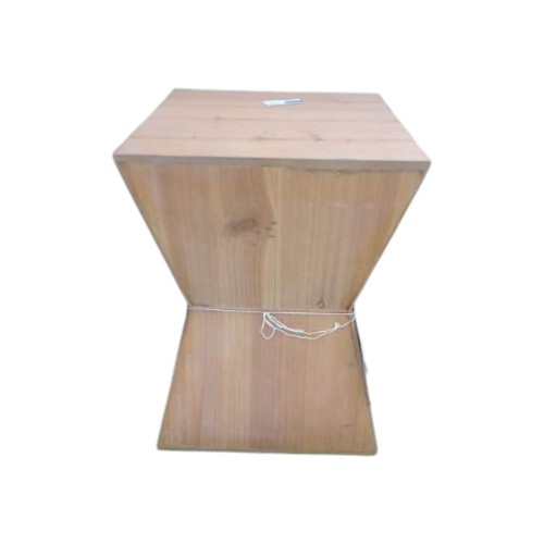 SAFAVIEH SIDE TABLE AMH6618B