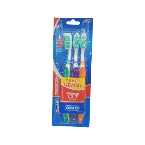 ORAL B TOOTH BRUSH CLEAN 123 SO