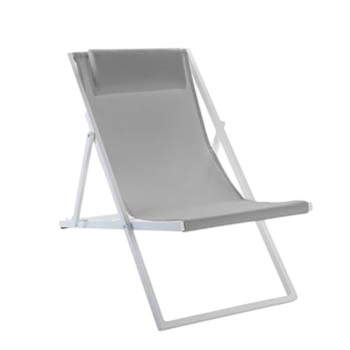 FOLDING CHAIR